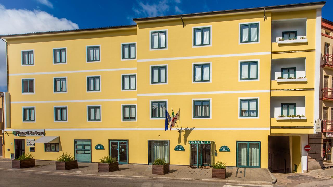 New Petit Hotel Tempio Pausania Extérieur photo